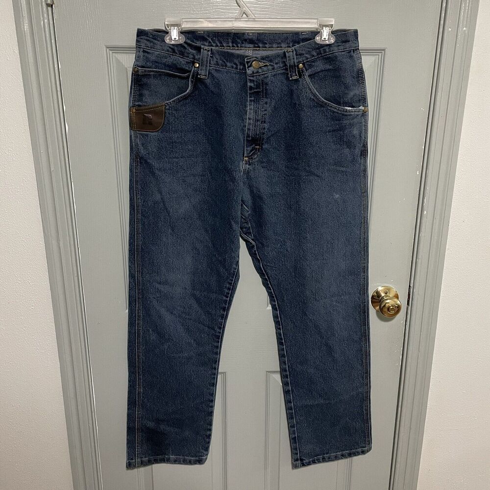 Wrangler Riggs Blue Jeans Men’s 36x32 Medium Wash Tough Workwear Pants (35x31)